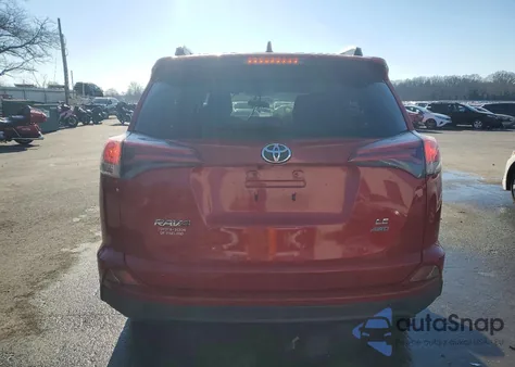 2016 Toyota Rav4 Le z USA, uszkodzony, nr VIN JTMBFREV9GJ054630